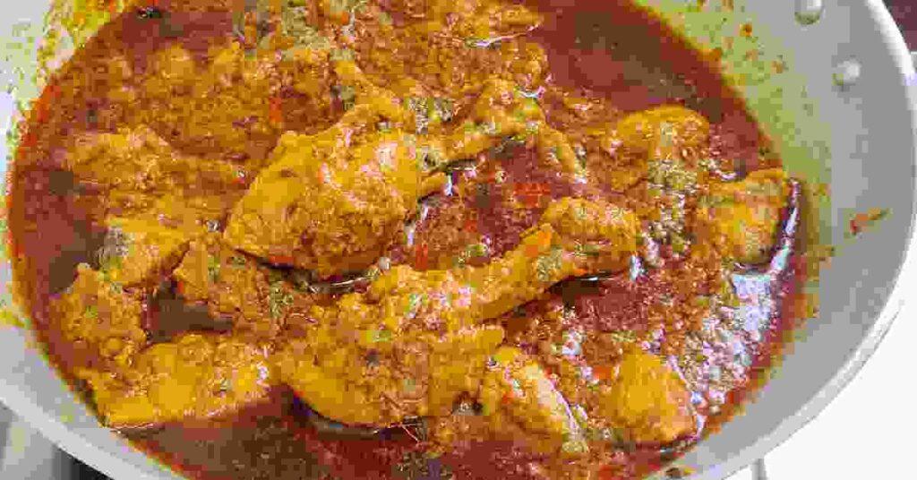Chicken curry recipe hindi